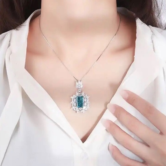 Teal Statement Pendant 925 Silver Necklace - Picture 5 of 7